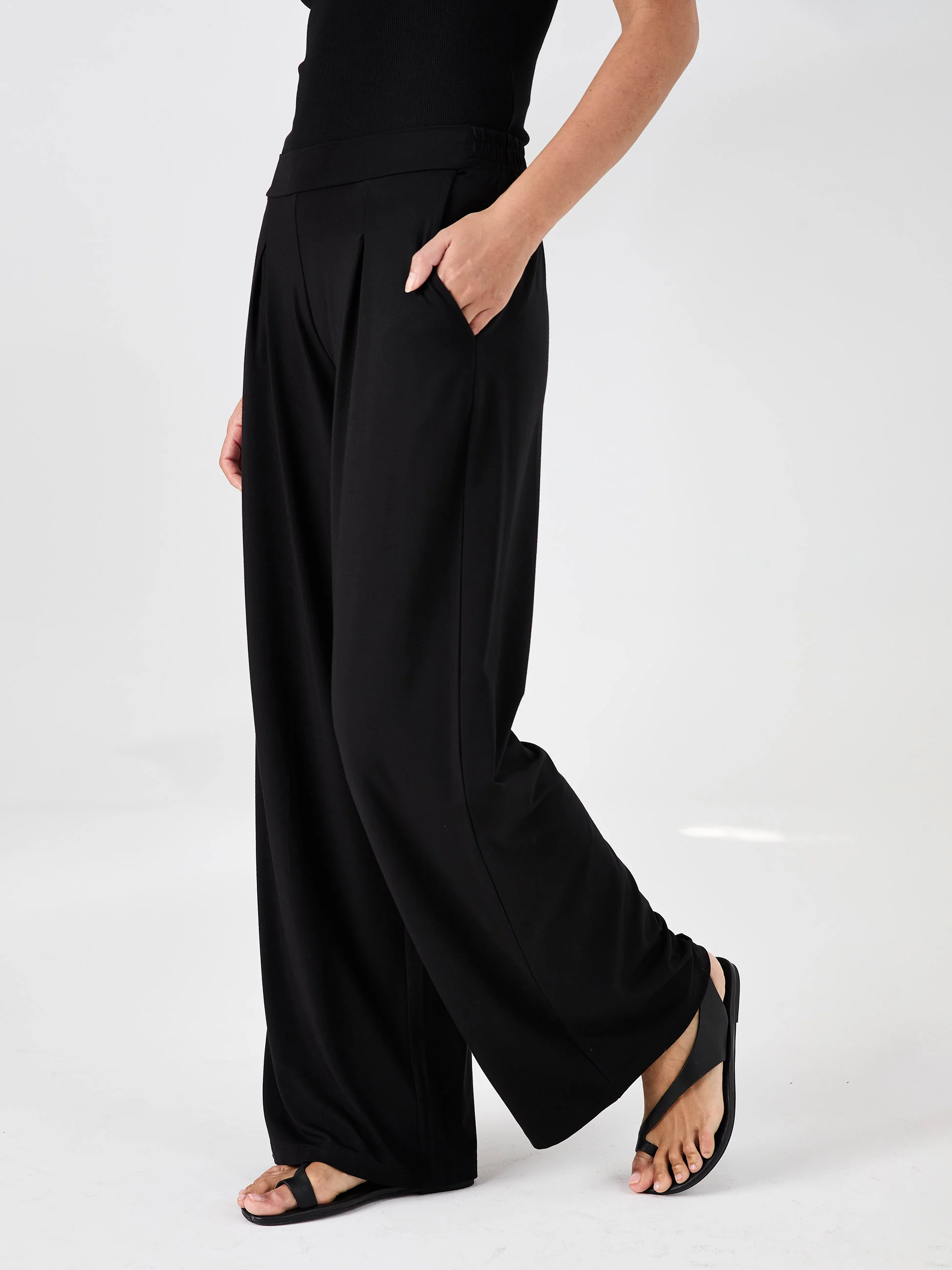 Emery Wide Leg Pants - Black - Image 10
