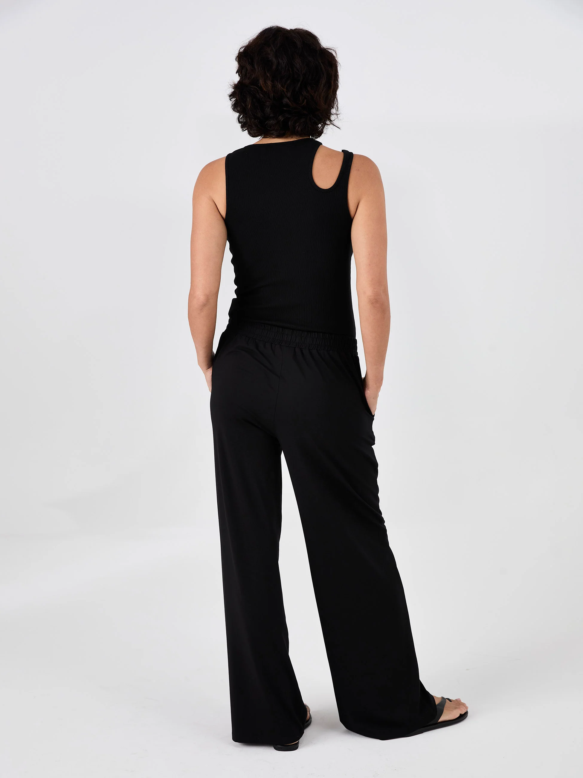 Emery Wide Leg Pants - Black - Image 3