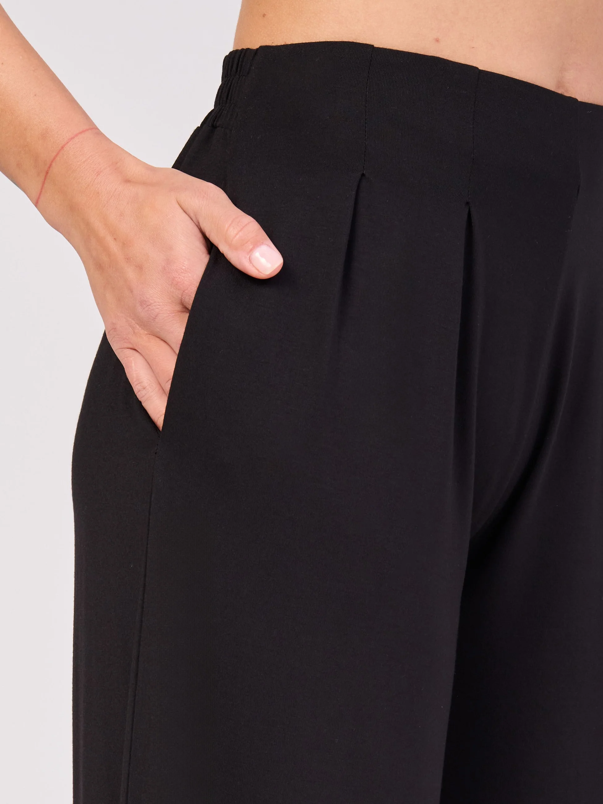 Emery Wide Leg Pants - Black - Image 8