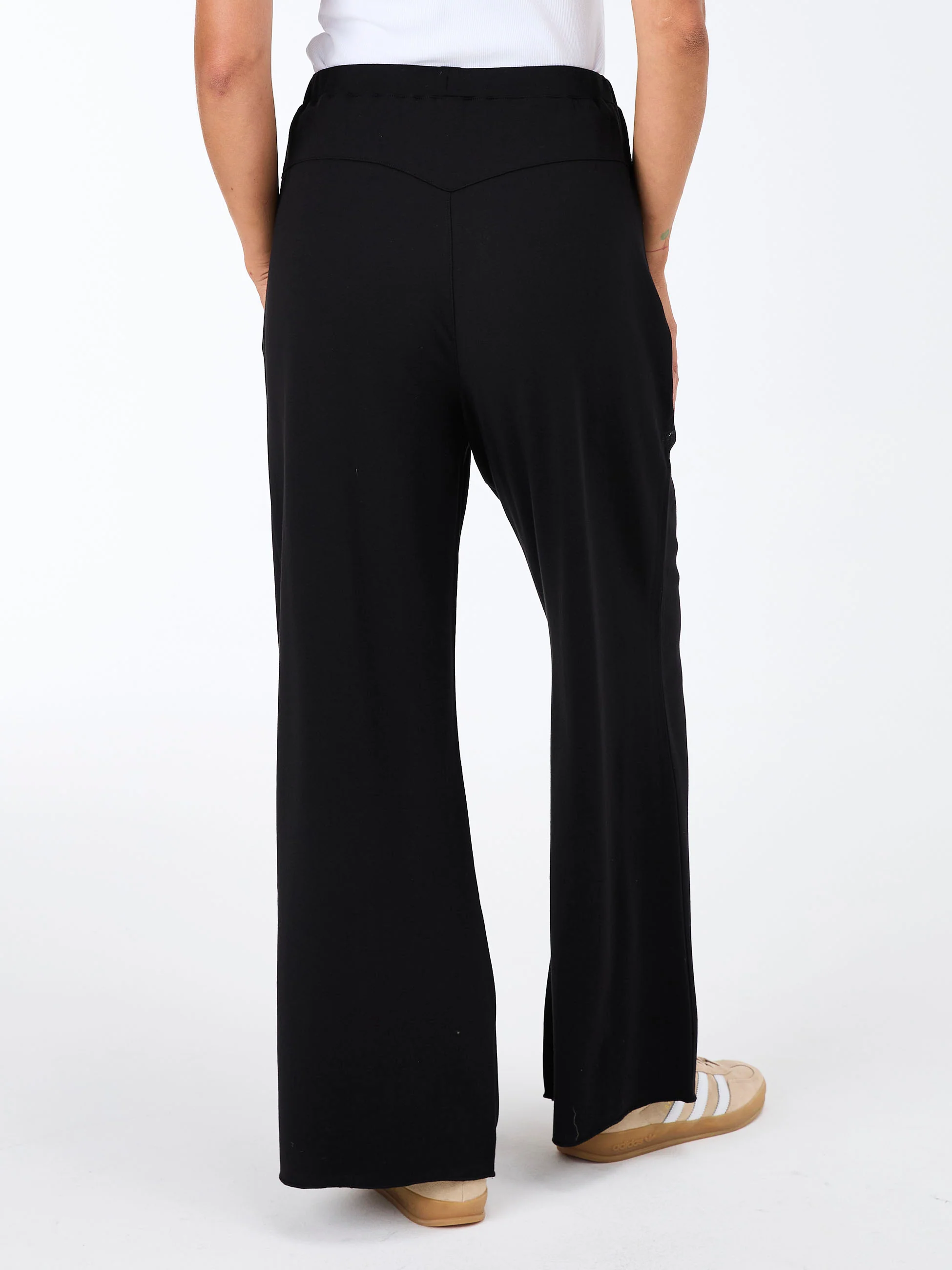 French Terry Yin Sweat Pant - Black - Image 4