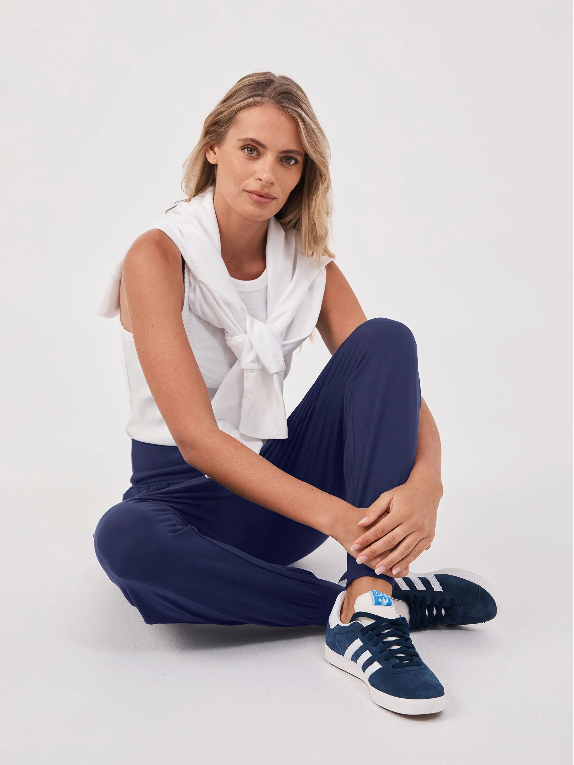 Nomad Relax Pant - Navy - Image 7