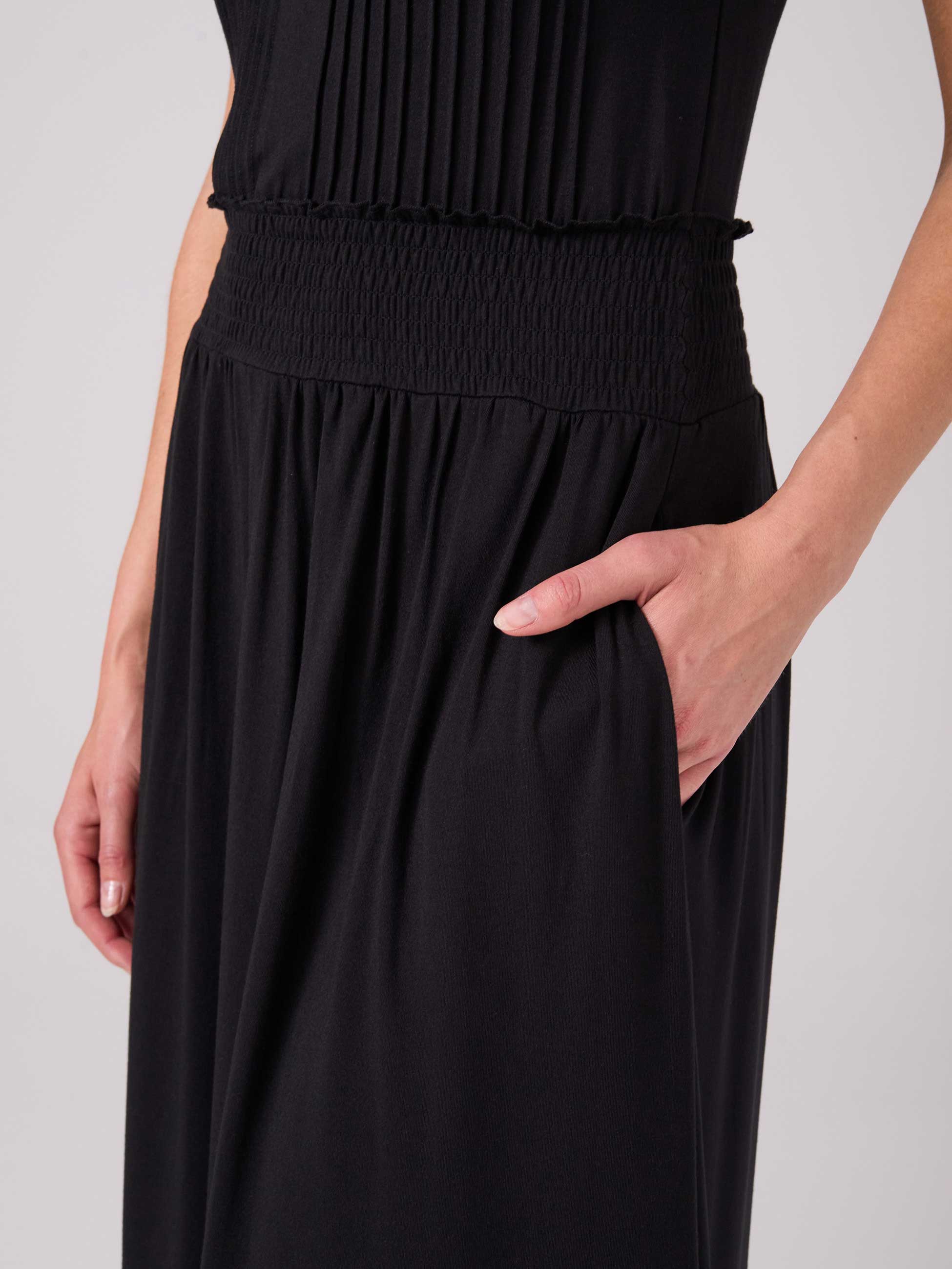 Pin Tuck Maxi  Dress - Black - Image 5